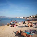 Tara Apartman