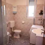 Tara Apartman