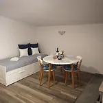 Tara Apartman Razanac