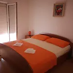 Tara Apartman Razanac