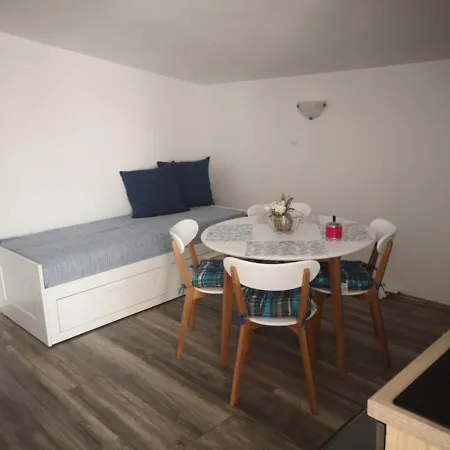 Tara Apartment