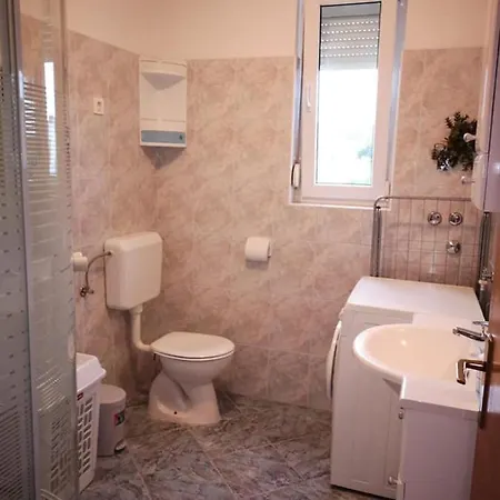 Tara Apartment